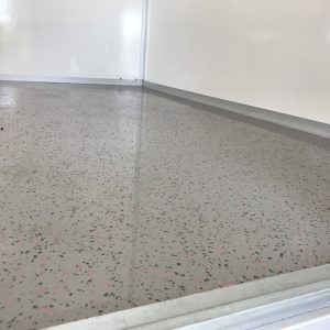 Epoxy golv, skåpsläp 300